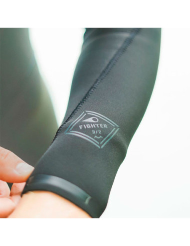 Combinaison néoprène Soöruz Fighter 3/2 mm Front Zip 2024