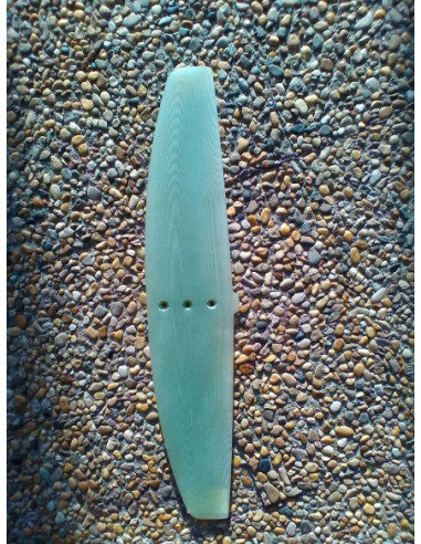 Taaroa sword tuttle 2016 avec 2 ailes avant...