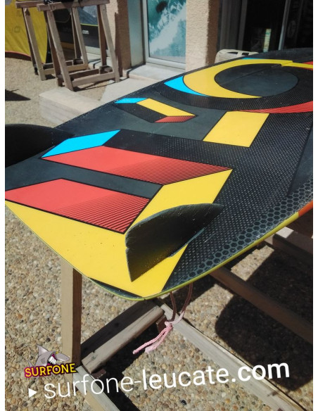 F-One ACID 132 x 40 cm 2017 d'occasion